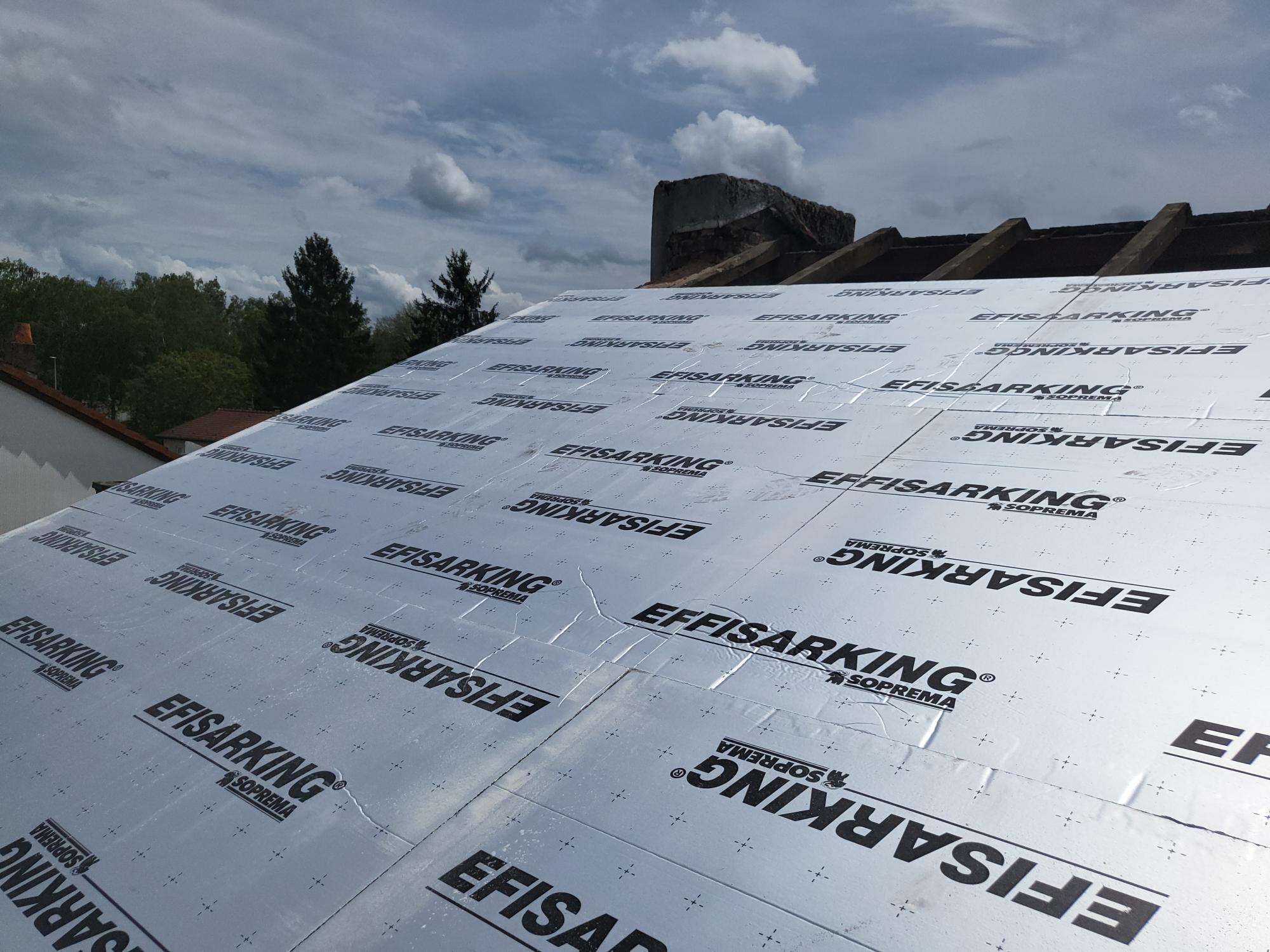 rénovation maison Moselle Sarreguemines - isolation combles Moselle Forbach - travaux toiture Moselle Thionville - couverture toiture zinc Moselle Metz - traitement humidité bâtiment Moselle Sarreguemines - étanchéité toiture Moselle Forbach - pose Velux Moselle Thionville - traitement charpente Moselle Metz - traitement façade et ravalement Moselle Sarreguemines - gouttières zinguerie Moselle Forbach - réparation toiture dégâts infiltration Moselle Thionville - démoussage toiture Moselle Metz - artisan rénovation local Moselle Sarreguemines - avis clients rénovation Moselle Forbach - chantier rénovation avant-après Moselle Thionville - devis rénovation maison Moselle Metz - expert rénovation thermique Moselle Sarreguemines - isolation laine soufflée Moselle Forbach - étanchéité membrane toiture Moselle Thionville