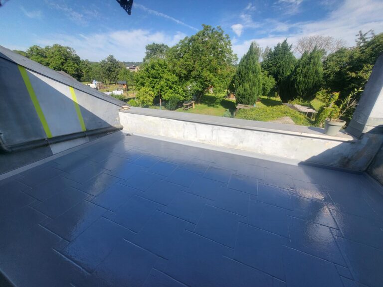 traitement humidité Moselle, étanchéité bâtiment, antimousse toiture