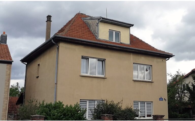 rénovation maison Moselle Sarreguemines - isolation combles Moselle Forbach - travaux toiture Moselle Thionville - couverture toiture zinc Moselle Metz - traitement humidité bâtiment Moselle Sarreguemines - étanchéité toiture Moselle Forbach - pose Velux Moselle Thionville - traitement charpente Moselle Metz - traitement façade et ravalement Moselle Sarreguemines - gouttières zinguerie Moselle Forbach - réparation toiture dégâts infiltration Moselle Thionville - démoussage toiture Moselle Metz - artisan rénovation local Moselle Sarreguemines - avis clients rénovation Moselle Forbach - chantier rénovation avant-après Moselle Thionville - devis rénovation maison Moselle Metz - expert rénovation thermique Moselle Sarreguemines - isolation laine soufflée Moselle Forbach - étanchéité membrane toiture Moselle Thionville