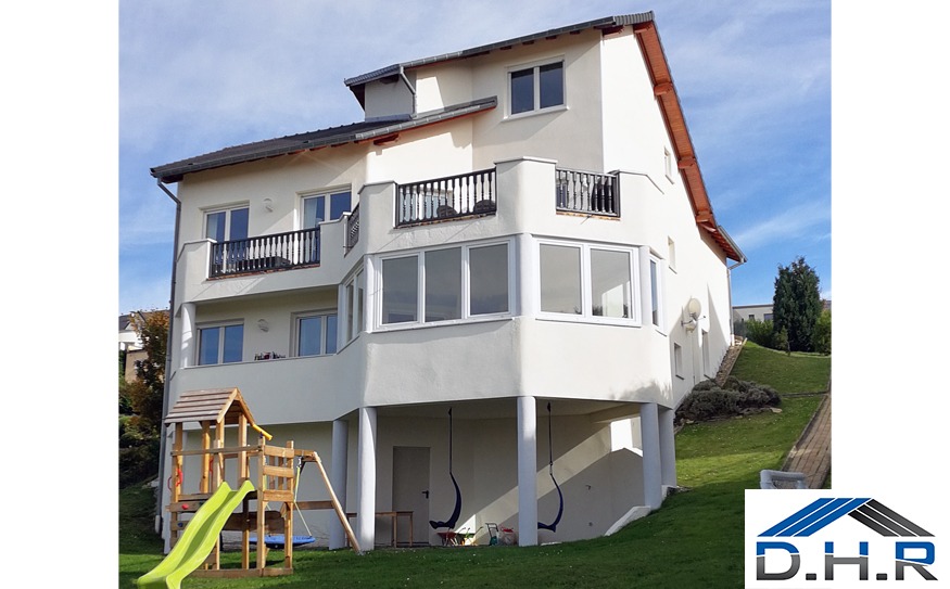 rénovation maison Moselle Sarreguemines - isolation combles Moselle Forbach - travaux toiture Moselle Thionville - couverture toiture zinc Moselle Metz - traitement humidité bâtiment Moselle Sarreguemines - étanchéité toiture Moselle Forbach - pose Velux Moselle Thionville - traitement charpente Moselle Metz - traitement façade et ravalement Moselle Sarreguemines - gouttières zinguerie Moselle Forbach - réparation toiture dégâts infiltration Moselle Thionville - démoussage toiture Moselle Metz - artisan rénovation local Moselle Sarreguemines - avis clients rénovation Moselle Forbach - chantier rénovation avant-après Moselle Thionville - devis rénovation maison Moselle Metz - expert rénovation thermique Moselle Sarreguemines - isolation laine soufflée Moselle Forbach - étanchéité membrane toiture Moselle Thionville