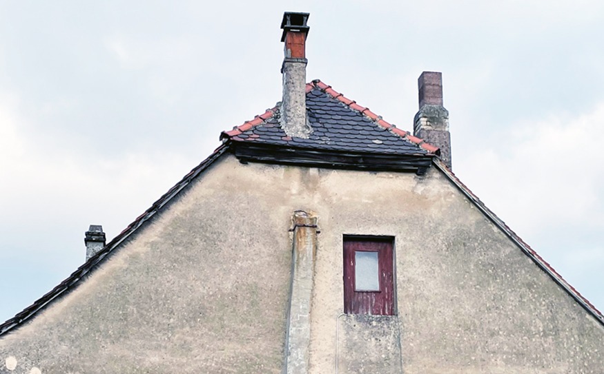 rénovation maison Moselle Sarreguemines - isolation combles Moselle Forbach - travaux toiture Moselle Thionville - couverture toiture zinc Moselle Metz - traitement humidité bâtiment Moselle Sarreguemines - étanchéité toiture Moselle Forbach - pose Velux Moselle Thionville - traitement charpente Moselle Metz - traitement façade et ravalement Moselle Sarreguemines - gouttières zinguerie Moselle Forbach - réparation toiture dégâts infiltration Moselle Thionville - démoussage toiture Moselle Metz - artisan rénovation local Moselle Sarreguemines - avis clients rénovation Moselle Forbach - chantier rénovation avant-après Moselle Thionville - devis rénovation maison Moselle Metz - expert rénovation thermique Moselle Sarreguemines - isolation laine soufflée Moselle Forbach - étanchéité membrane toiture Moselle Thionville