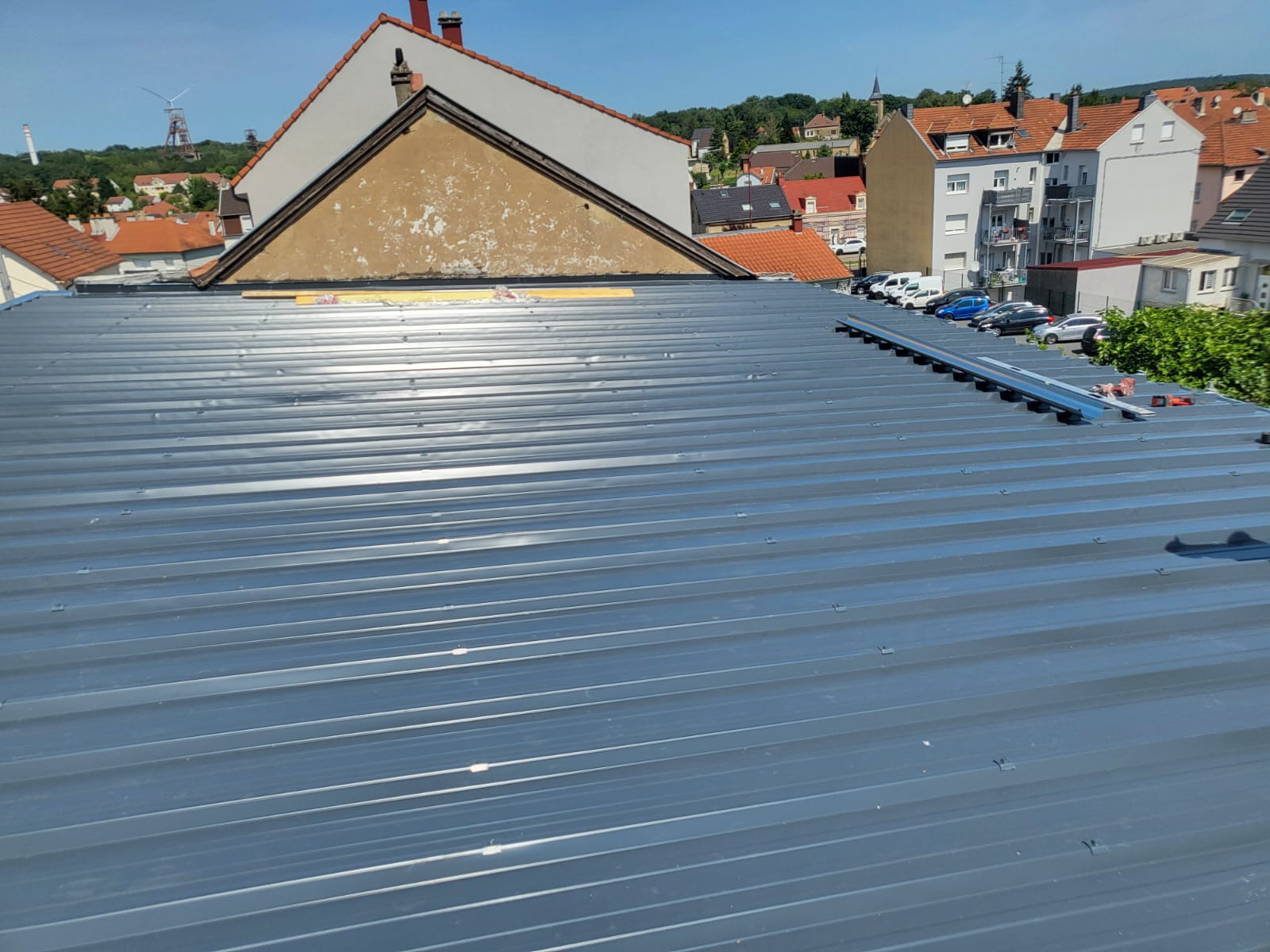 rénovation maison Moselle Sarreguemines - isolation combles Moselle Forbach - travaux toiture Moselle Thionville - couverture toiture zinc Moselle Metz - traitement humidité bâtiment Moselle Sarreguemines - étanchéité toiture Moselle Forbach - pose Velux Moselle Thionville - traitement charpente Moselle Metz - traitement façade et ravalement Moselle Sarreguemines - gouttières zinguerie Moselle Forbach - réparation toiture dégâts infiltration Moselle Thionville - démoussage toiture Moselle Metz - artisan rénovation local Moselle Sarreguemines - avis clients rénovation Moselle Forbach - chantier rénovation avant-après Moselle Thionville - devis rénovation maison Moselle Metz - expert rénovation thermique Moselle Sarreguemines - isolation laine soufflée Moselle Forbach - étanchéité membrane toiture Moselle Thionville