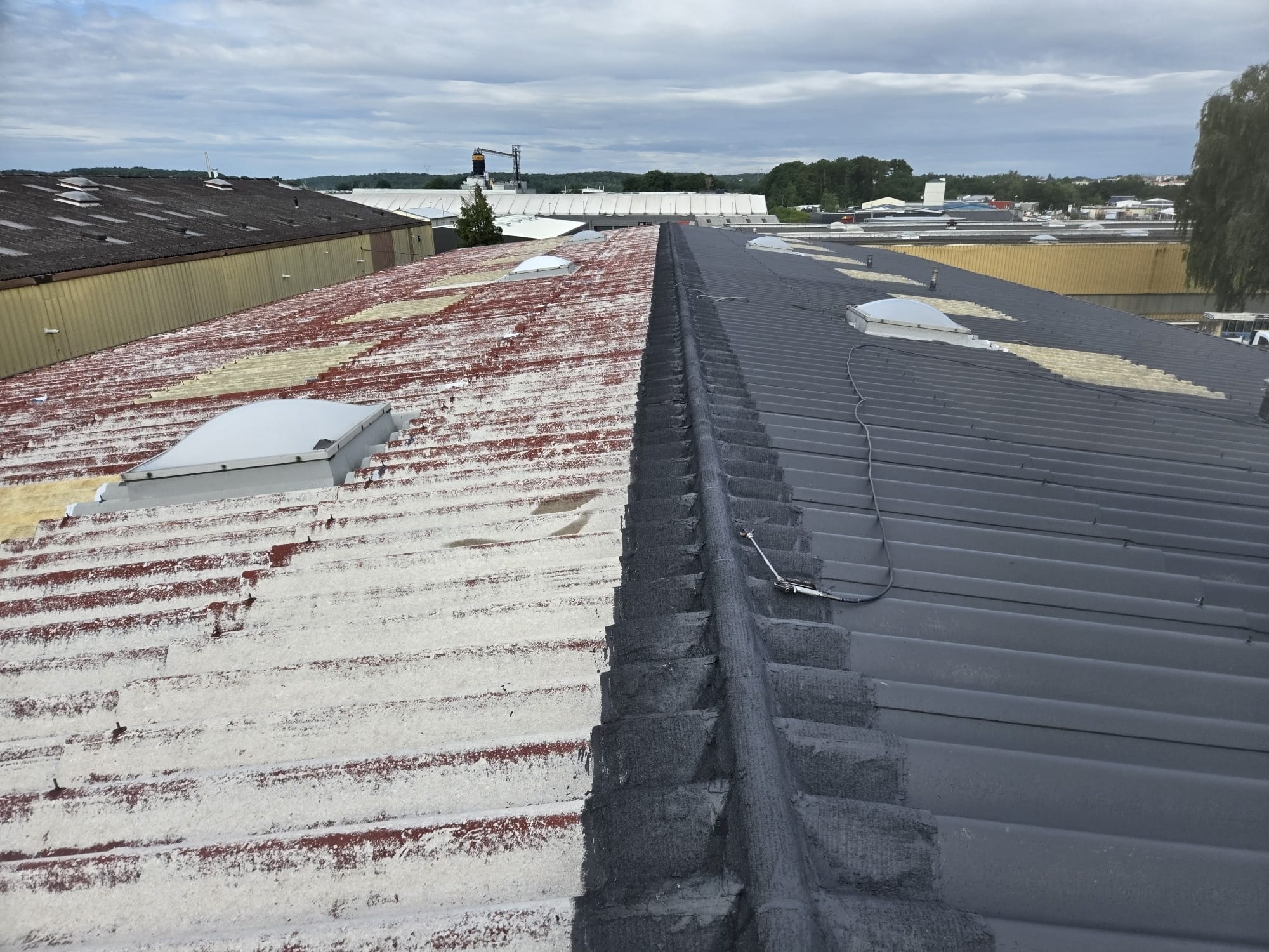 rénovation maison Moselle Sarreguemines - isolation combles Moselle Forbach - travaux toiture Moselle Thionville - couverture toiture zinc Moselle Metz - traitement humidité bâtiment Moselle Sarreguemines - étanchéité toiture Moselle Forbach - pose Velux Moselle Thionville - traitement charpente Moselle Metz - traitement façade et ravalement Moselle Sarreguemines - gouttières zinguerie Moselle Forbach - réparation toiture dégâts infiltration Moselle Thionville - démoussage toiture Moselle Metz - artisan rénovation local Moselle Sarreguemines - avis clients rénovation Moselle Forbach - chantier rénovation avant-après Moselle Thionville - devis rénovation maison Moselle Metz - expert rénovation thermique Moselle Sarreguemines - isolation laine soufflée Moselle Forbach - étanchéité membrane toiture Moselle Thionville